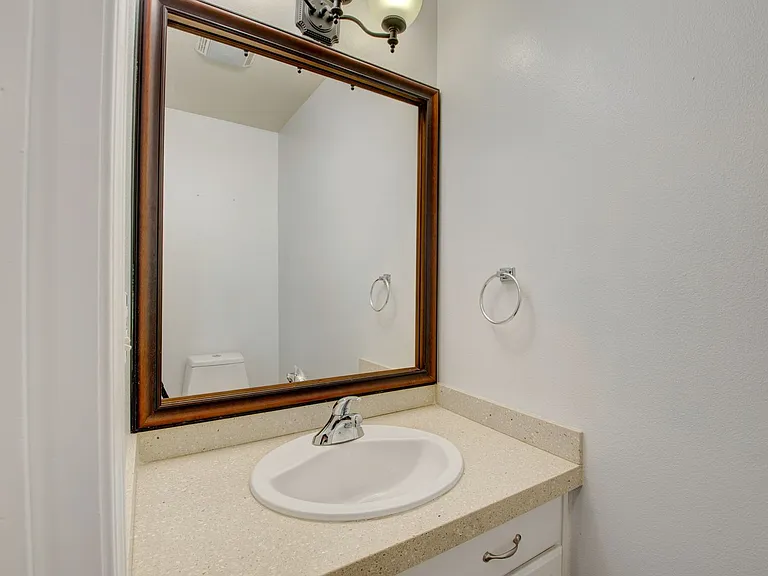 1443 SW Stremler Dr — Photo 26