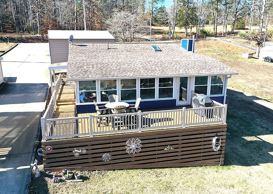 1st image of 337 Pineland Shores Cir