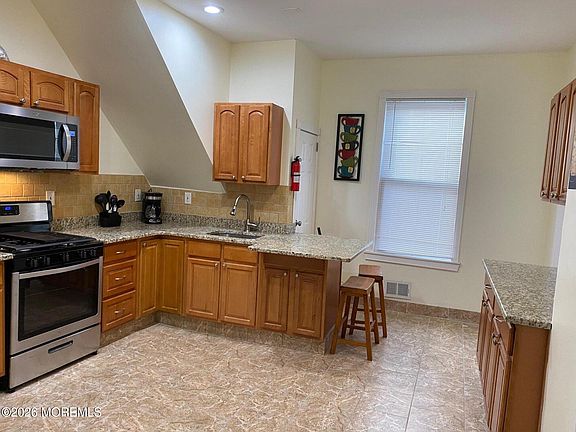 3rd image of 95 Cooper Ave #1