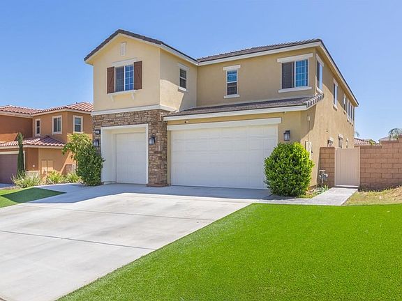 3rd image of 36407 Geranium Dr