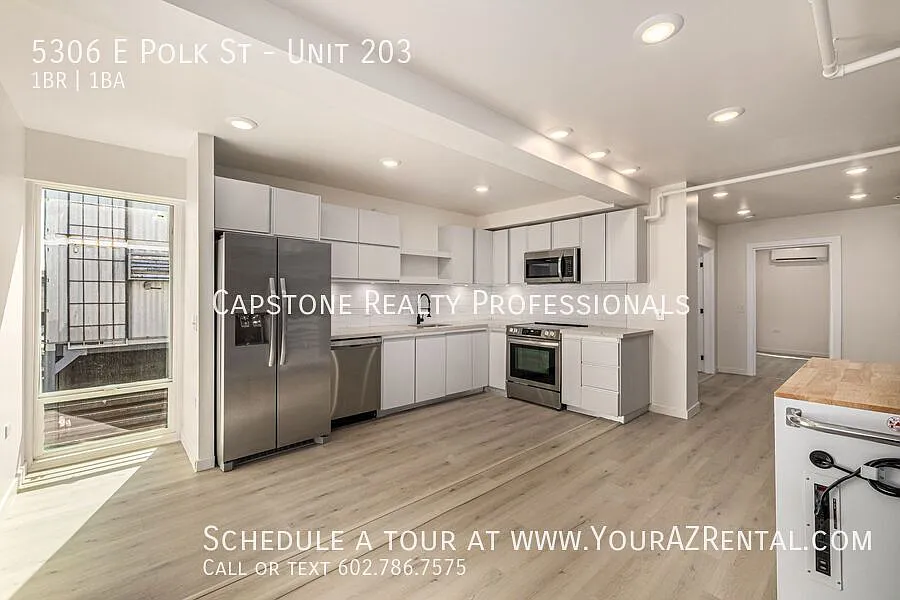 5306 E Polk St — Photo 4