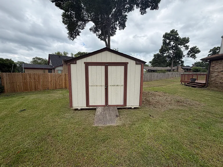 113 Cornwall Ct — Photo 42