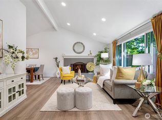 11527 NE 113th Place, Kirkland, WA