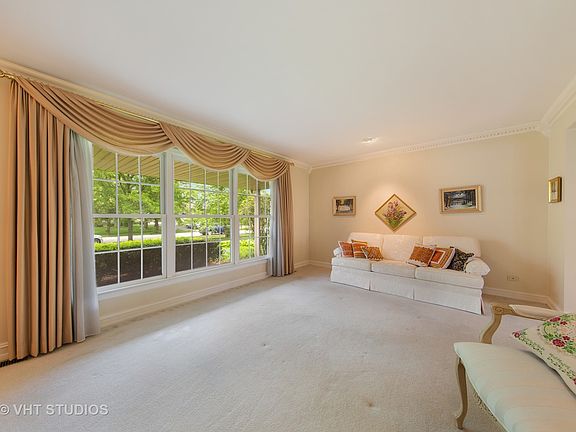 2nd image of 575 Revere Ave
