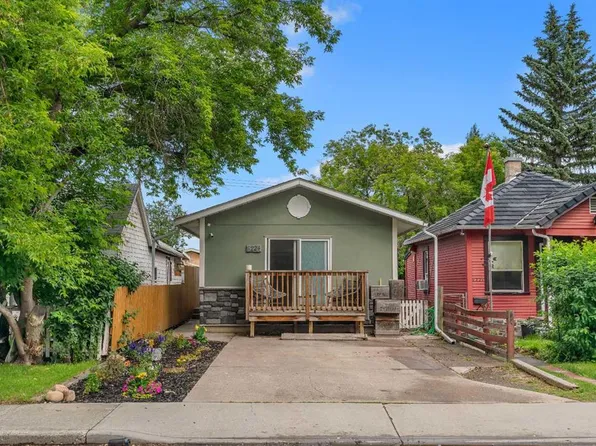 6224 W 18a St SE, Calgary, AB T2C 0N1