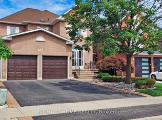 102 Mullis Cres, Brampton, ON L6Y 4T1