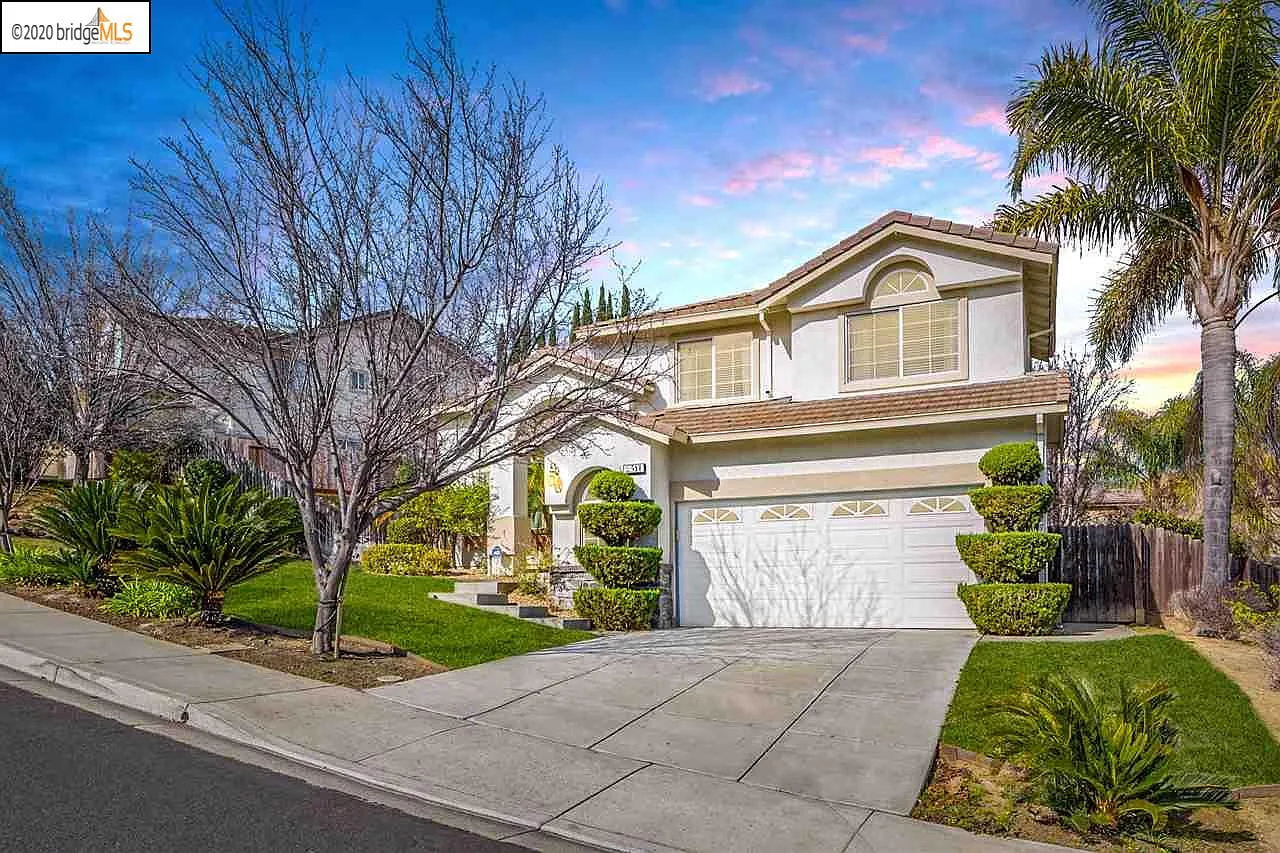 2511 Caddie Ct photo 1