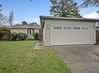 1525 Heather Dr, Santa Rosa, CA 95401