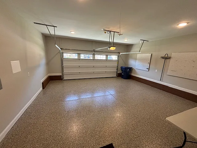 7850 Saddlebrooke Dr — Photo 40
