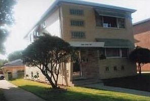 1st image of 8028 S Komensky Ave