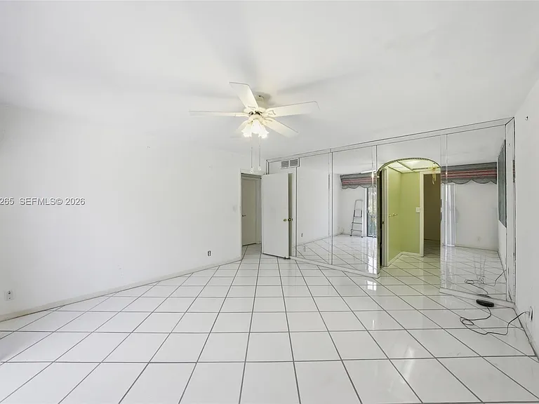 6010 S Falls Circle Dr #323 — Photo 12