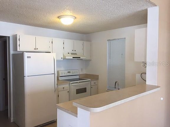 4th image of 12121 Armenia Gables Cir #12121