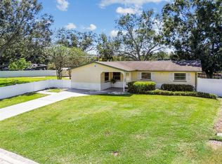 10818 111th St, Seminole, FL 33778