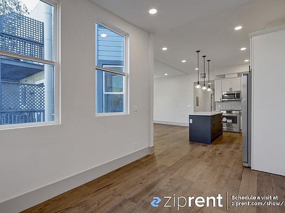 5th image of 243 Noe St #243