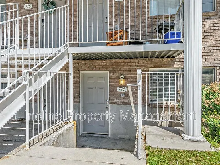 758 N 1060 W — Photo 15