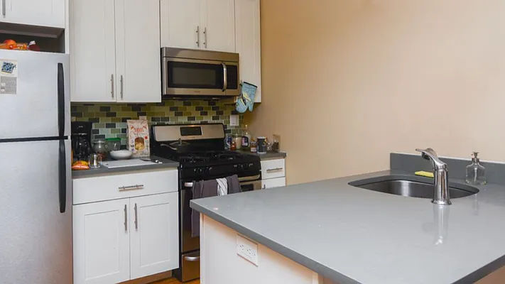 Rented by Nooklyn NYC LLC | media 27