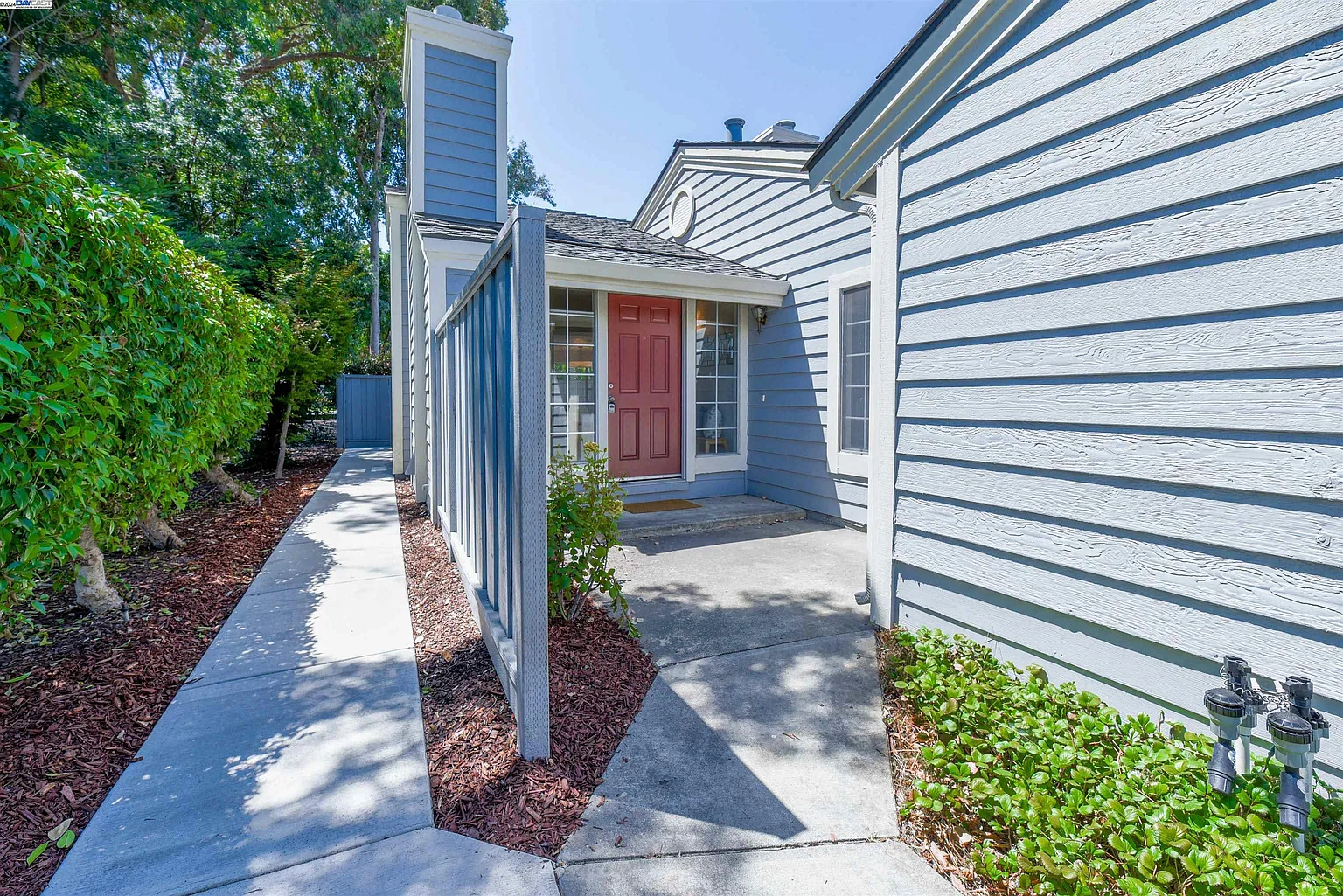 203 Northwood Cmns photo 1