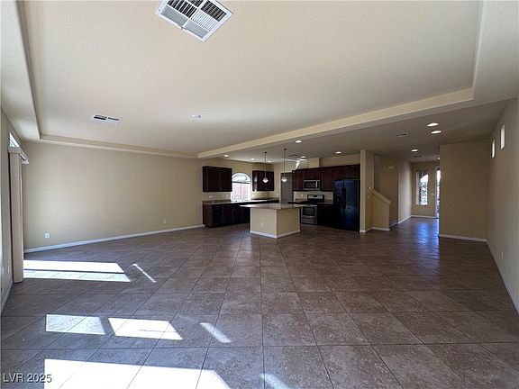4th image of 6093 Crown Palms Ave