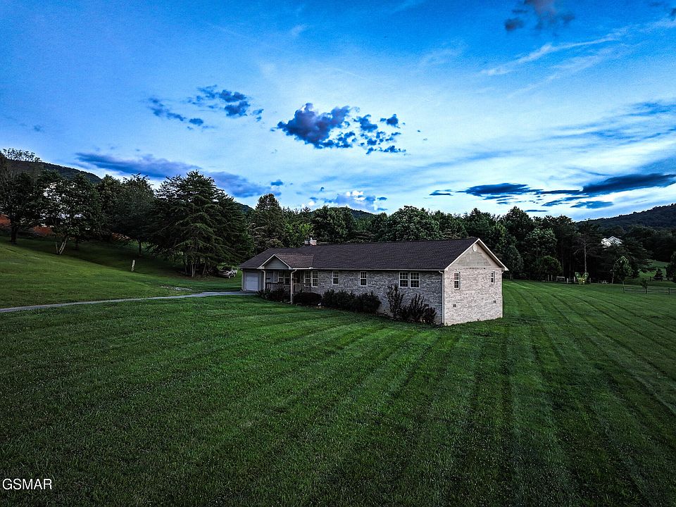 1st image of 3643 Thomas Cross Rd