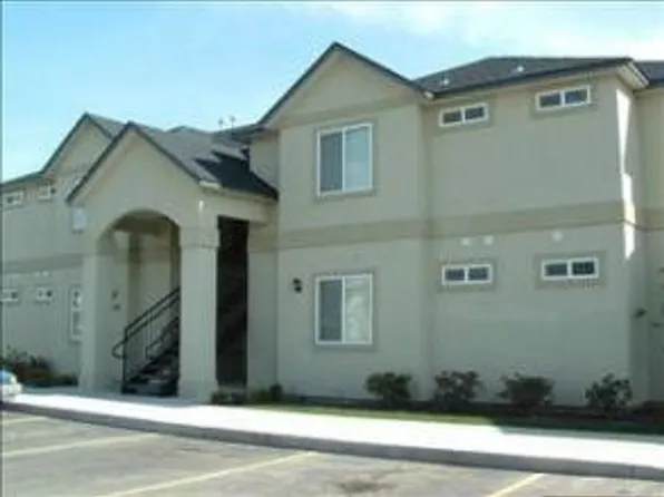 10105 W Garverdale Ln.