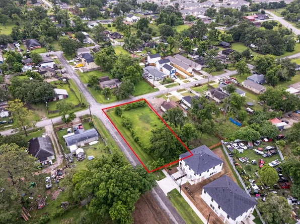 0 Lynnfield St, Houston, TX 77028