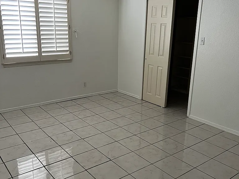 7753 Plaza Azul Rd — Photo 14