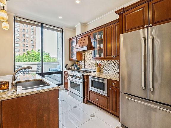 3rd image of 63-36 99th St Unit 7-H