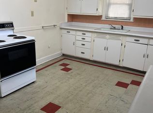 1019 S 22nd St, Manitowoc, WI 54220