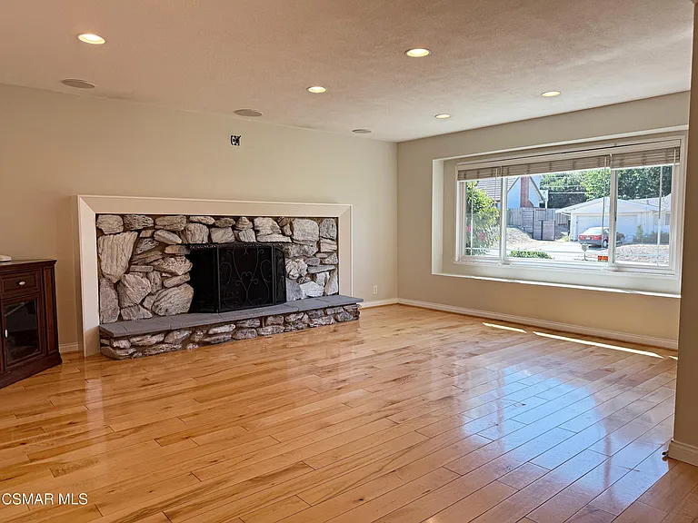2257 Hood Dr — Photo 15