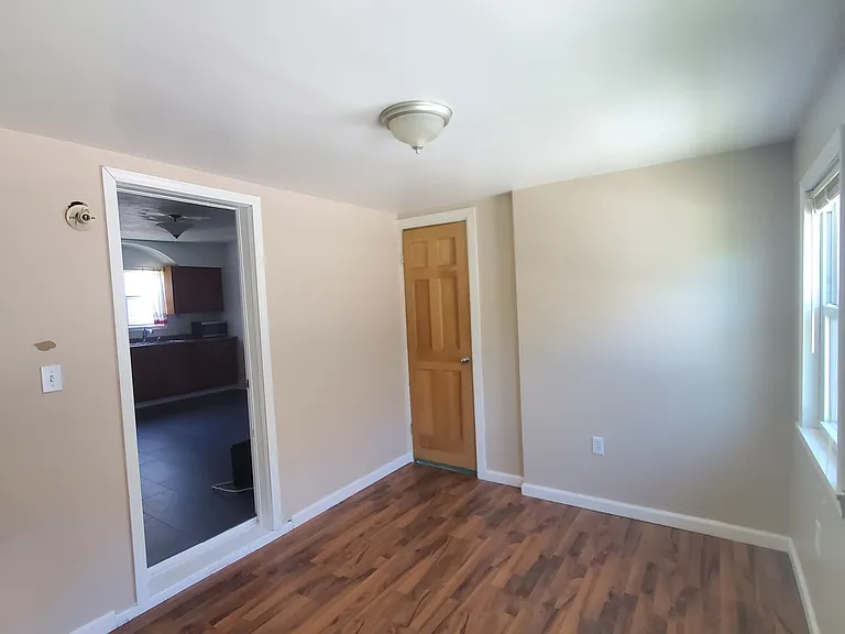 809 Eagle St #2 — Photo 11