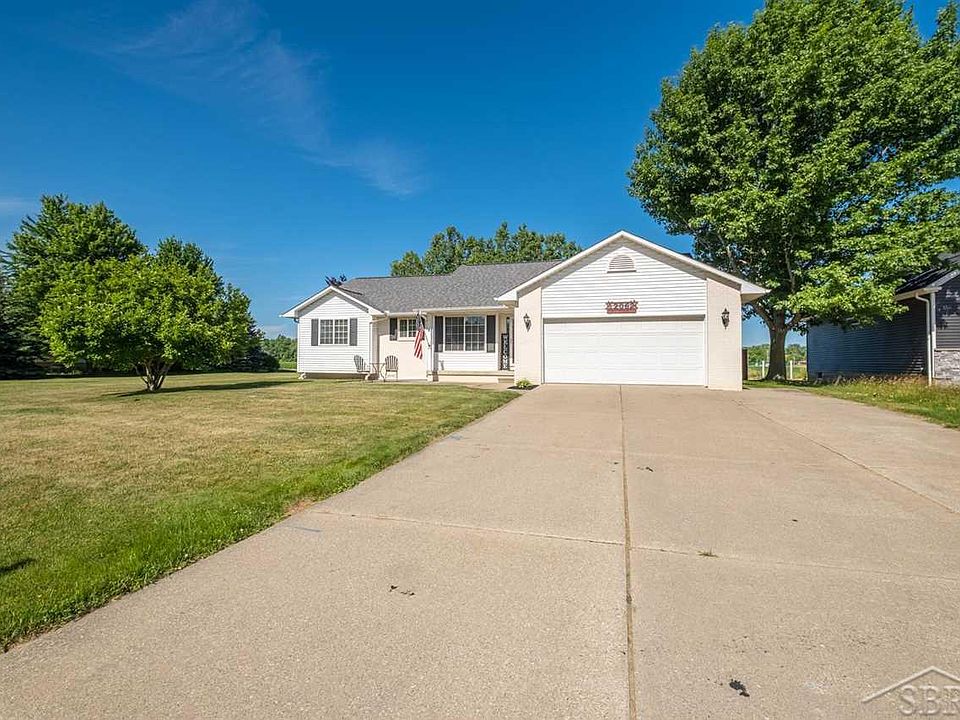 12062 Country Run Dr, Birch Run, MI 48415 Zillow
