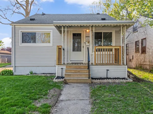 23435 Vance Ave, Hazel Park, MI 48030