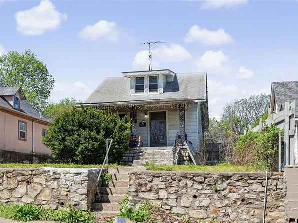 1612 Topping Ave, Kansas City, MO 64126