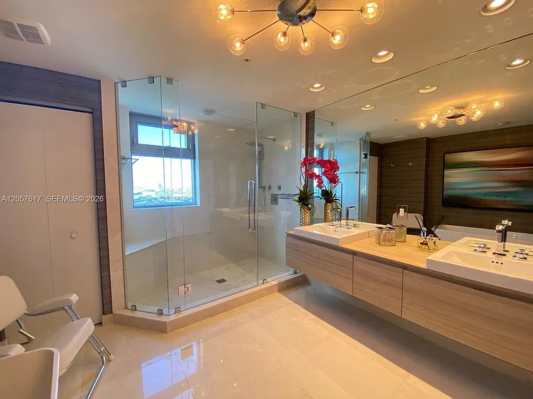 17301 Biscayne Blvd #1808 — Photo 14
