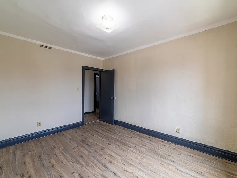 3601 Fir St #3 — Photo 8