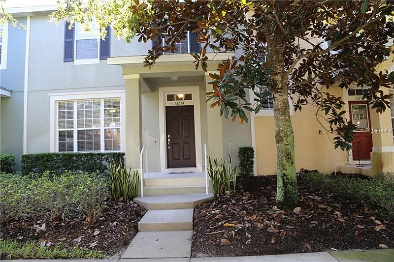 Front Door Entrance - Nicely Maintained