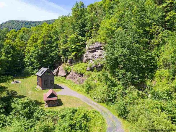 8 Emerson Terrace, Shandaken, NY 12464