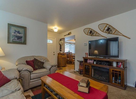4th image of 3343 E Lashawn Ct