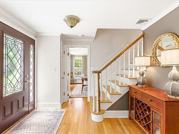 2nd image of 36 Ea Joseph Dr