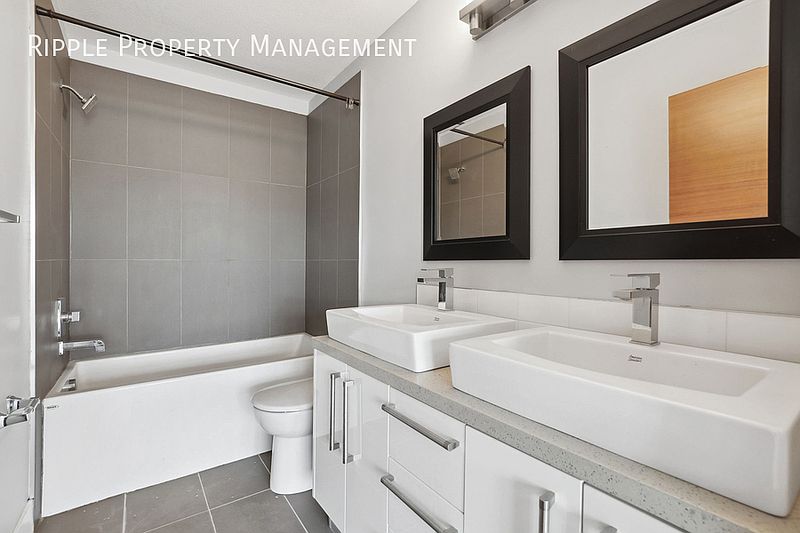 Airdrie Townhouse for rent - 3 Bedrooms — photo 9