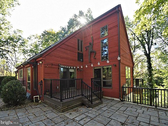 3rd image of 2874 Paprika Rd