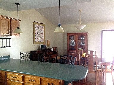 4th image of 602 Hawthorne Dr