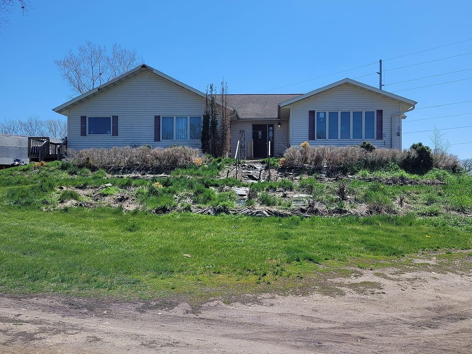 110 Hackberry St, Correctionville, IA 51016 Zillow