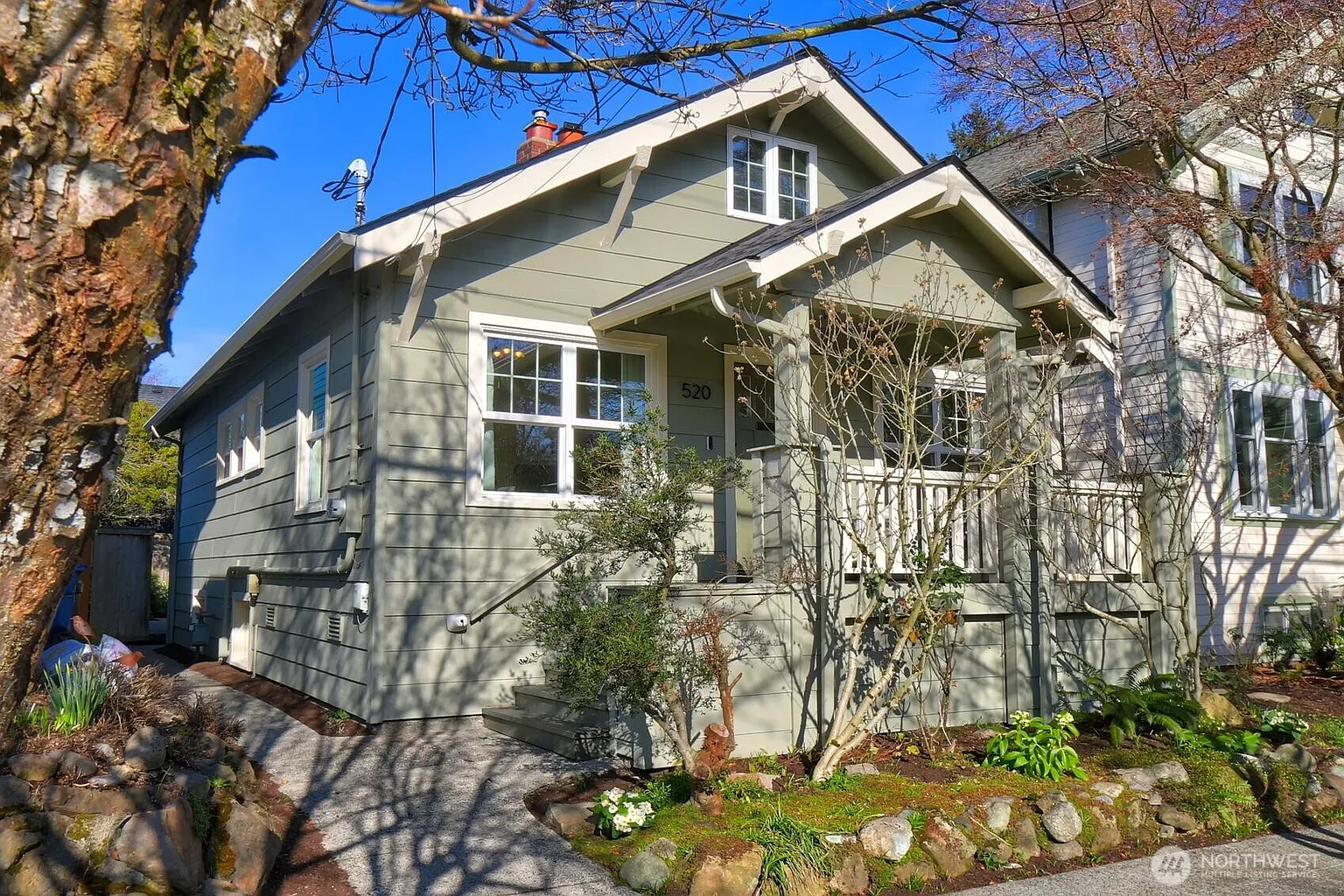 520 W Smith Street photo 1