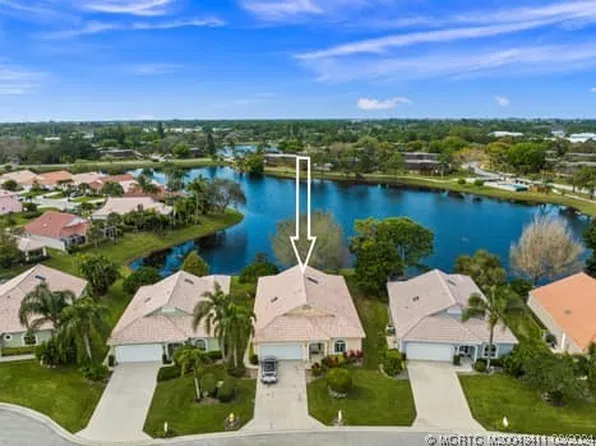 6008 SE Walkers Cay Ct, Stuart, FL 34997