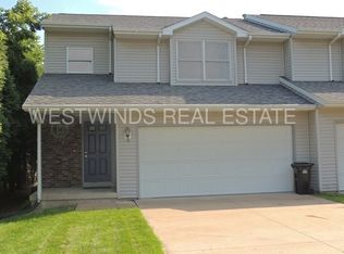2008 Holiday Rd, Coralville, IA 52241