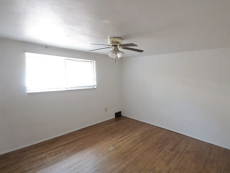 404 South Ave #B — Photo 10