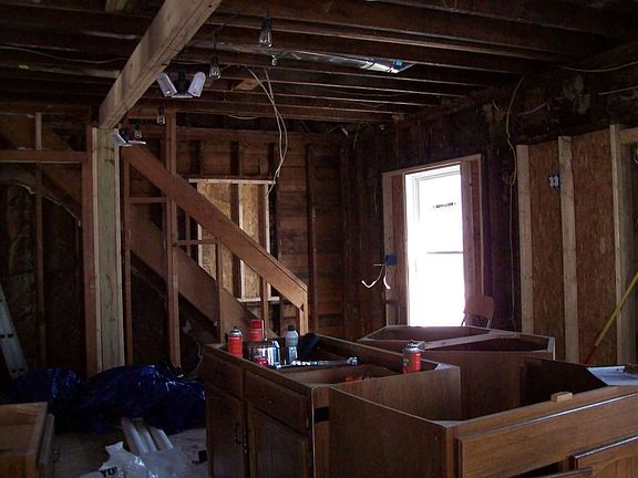4th image of 212 Victory St #2XX