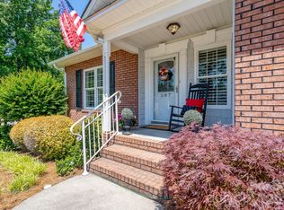 587 Marigold Dr, Kannapolis, NC 28083