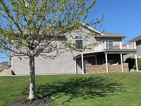 2nd image of 1010 W 46th Street Pl